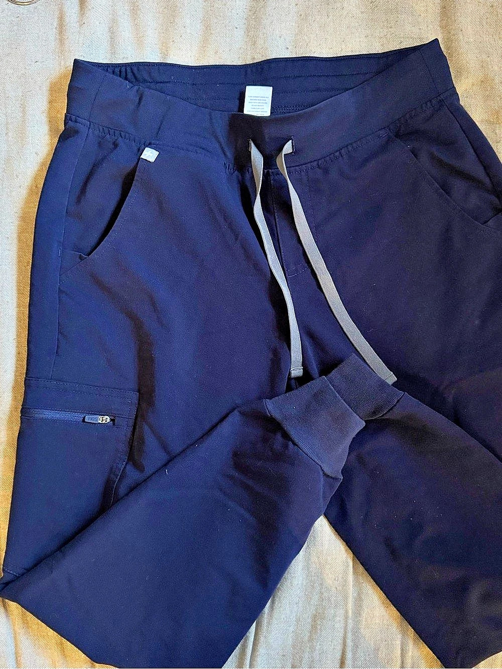 Figs navy set - Picture 3 of 5
